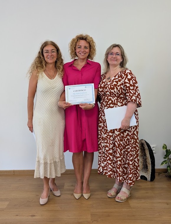 Mgr. Tünde Eliaš Bosák lektorka mindfulness pre deti a mládež